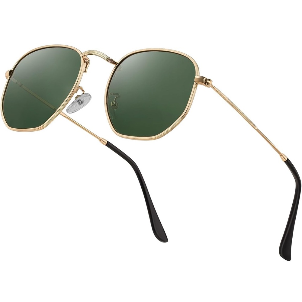 ⭐️ New  POLARIZED Gold  / G15 Green  Women’s Sunglasses